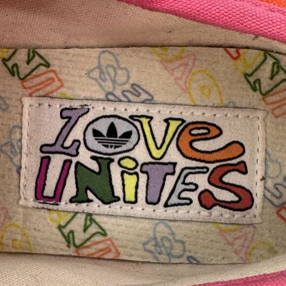Adidas “Love Unites” Pride Shoes Unisex size 5.5) Retails for‎ $95 Low Sneakers - Picture 15 of 16
